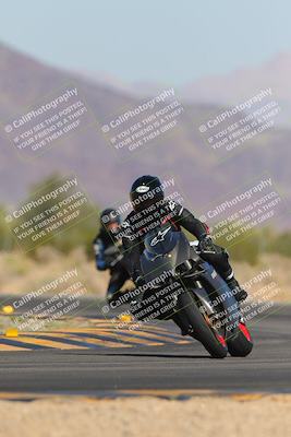 media/Nov-06-2023-Moto Forza (Mon) [[ce023d0744]]/3-Intermediate Group/Session 3 (Turn 5)/